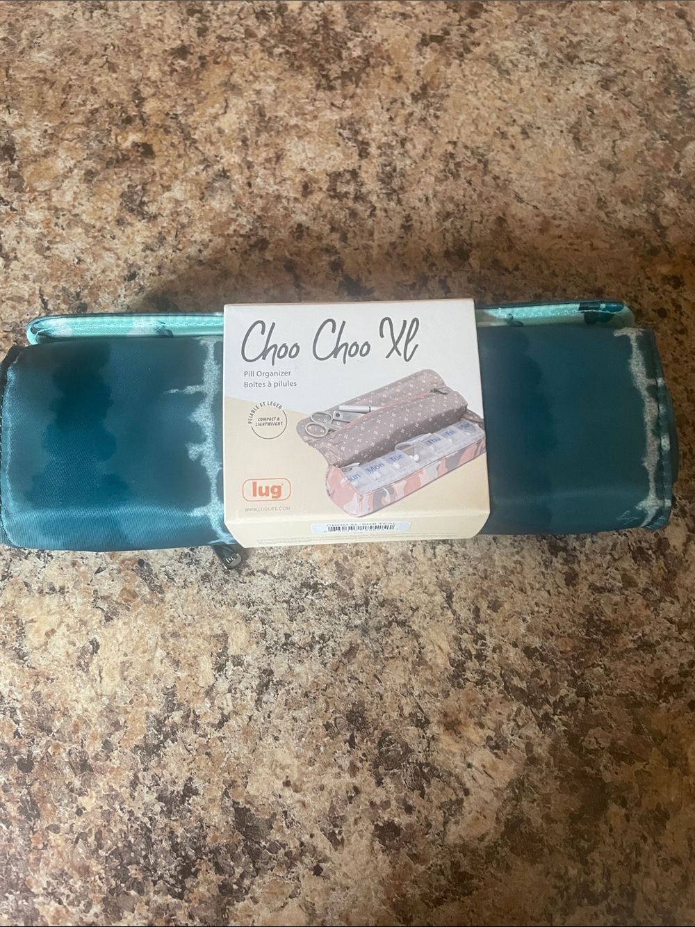 lug Choo Choo XL Pill Organizer - Teal/Light Teal